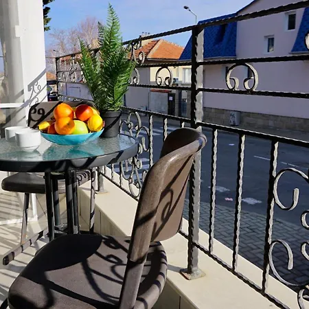 Apartment атеа на плажа - Atea On The *